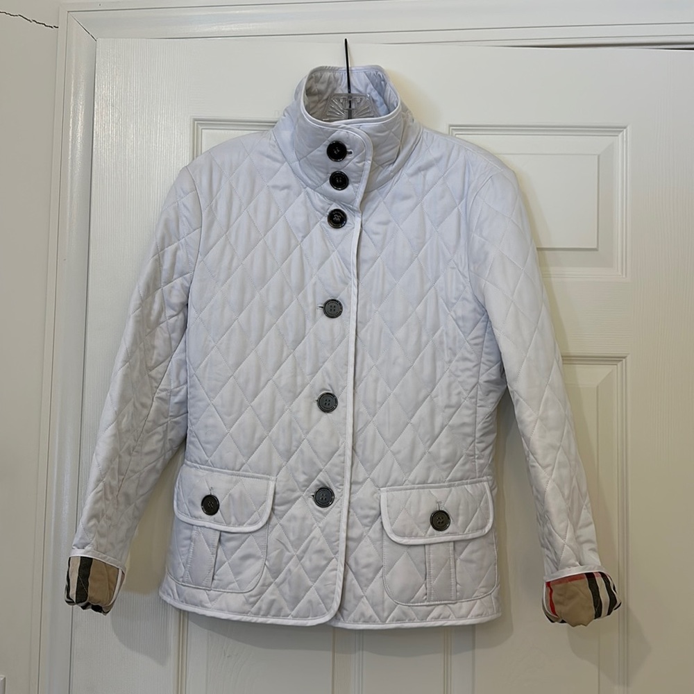NWOT authentic Burberry quilted jacket